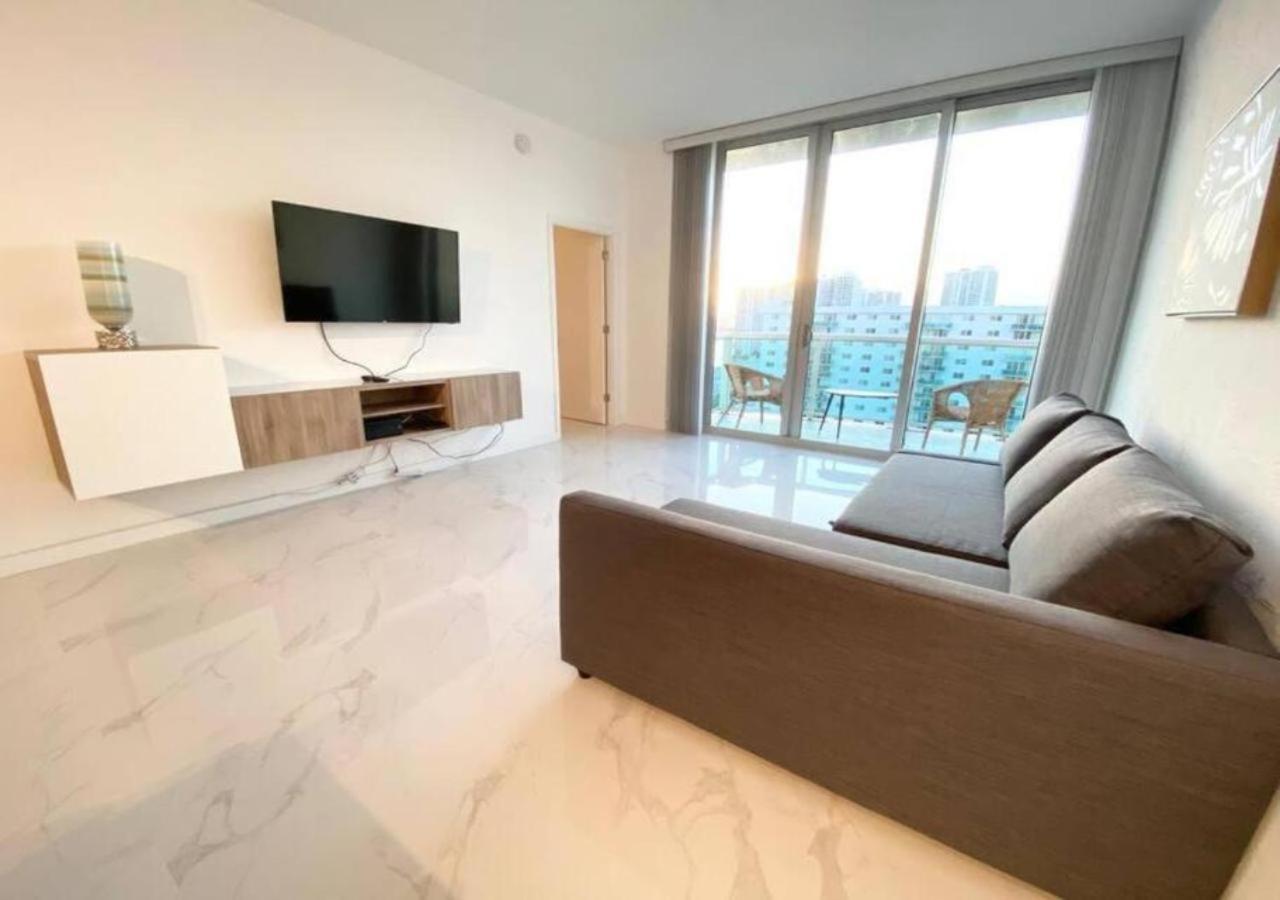 Zen Vacation Rentals Modern Penthouse Across Ocean Miami Beach Esterno foto