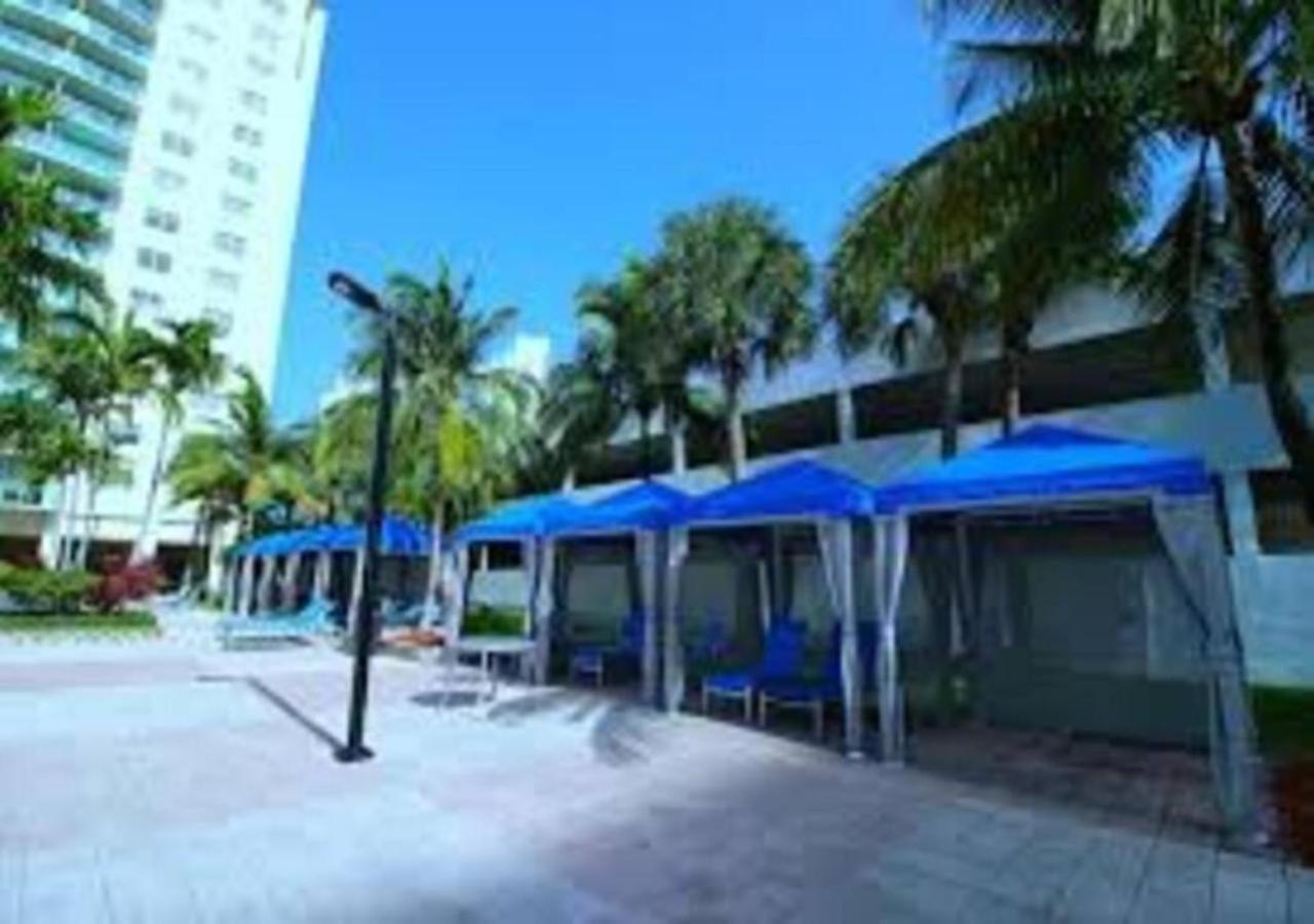 Zen Vacation Rentals Modern Penthouse Across Ocean Miami Beach Esterno foto