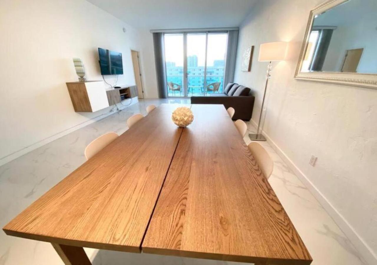 Zen Vacation Rentals Modern Penthouse Across Ocean Miami Beach Esterno foto