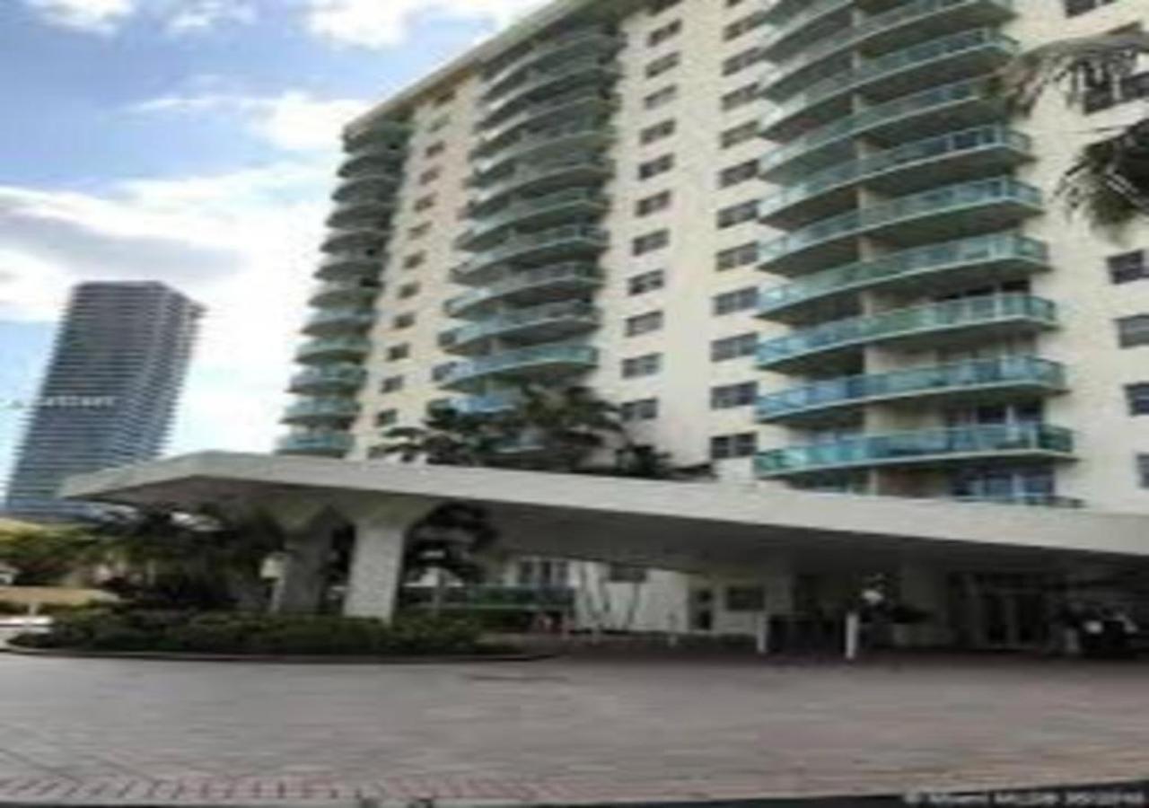 Zen Vacation Rentals Modern Penthouse Across Ocean Miami Beach Esterno foto