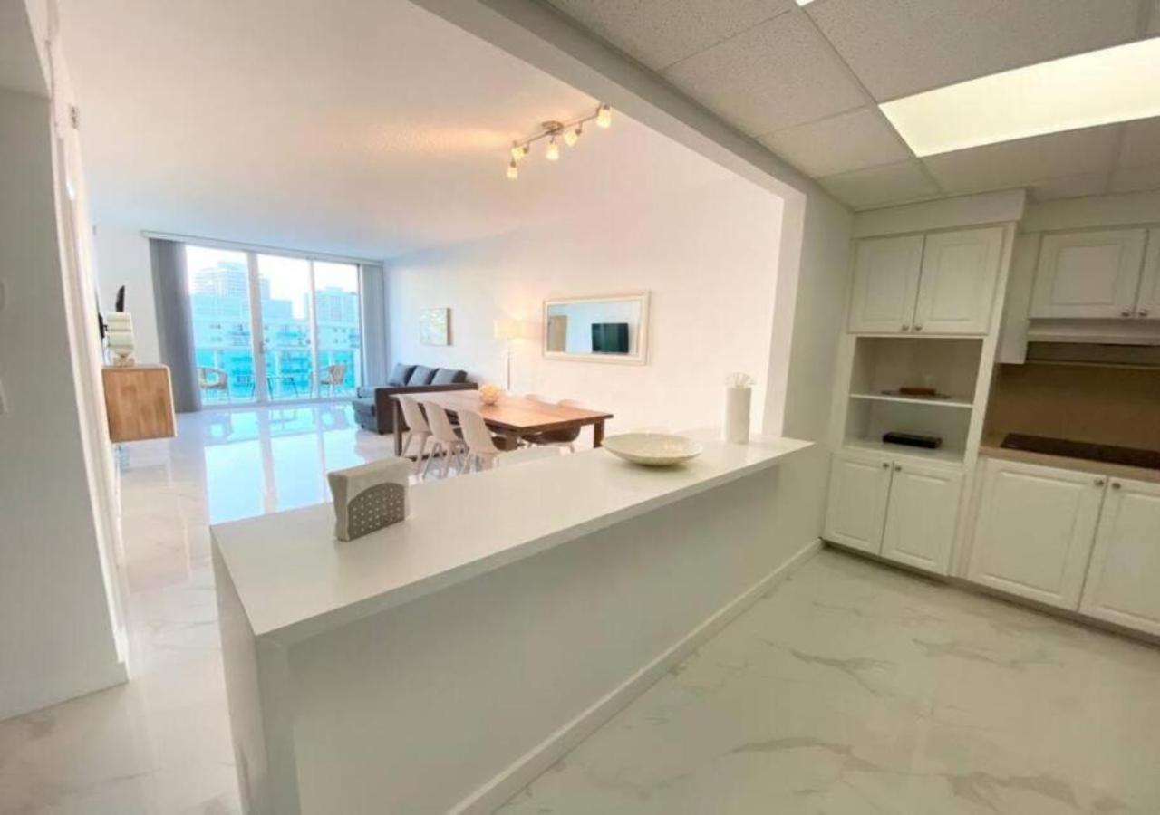 Zen Vacation Rentals Modern Penthouse Across Ocean Miami Beach Esterno foto